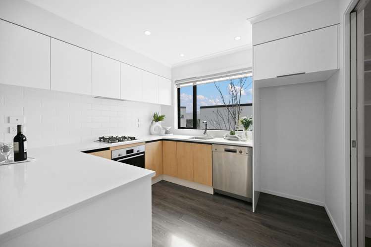 24/182 London Street Hamilton Central_12