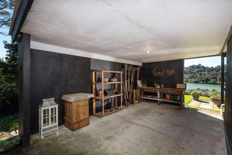 16 Dorothy Road Laingholm_13