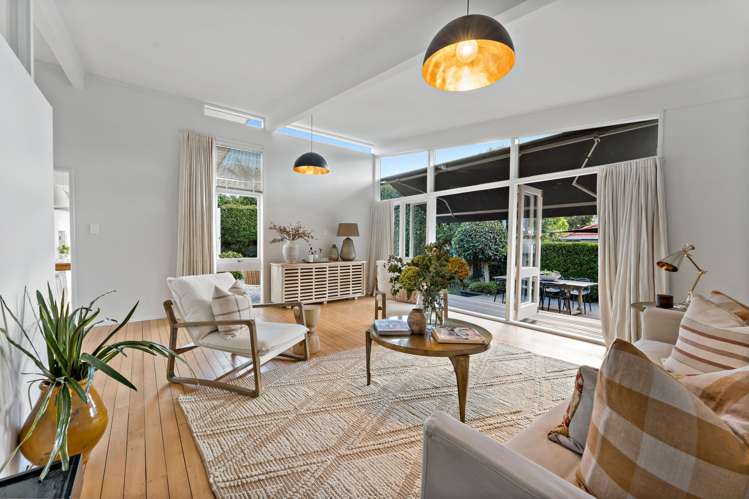 1/63b Clonbern Road Remuera_1