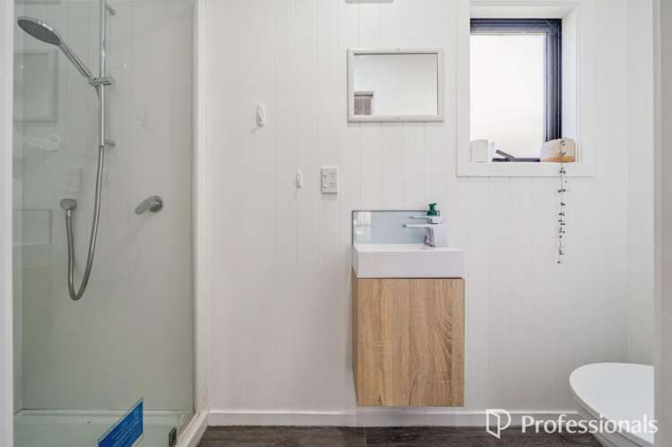 10 Aratika Grove Stokes Valley_20