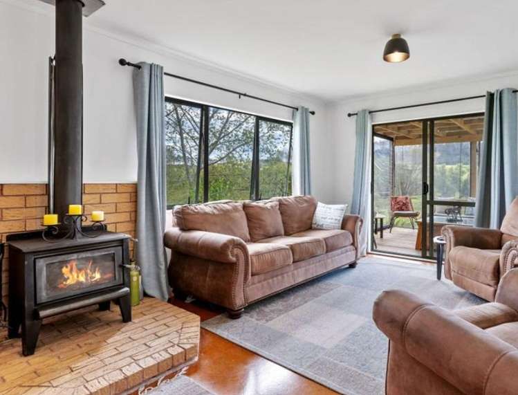 63a Brynderwyn Road, RD2 Maungaturoto_5