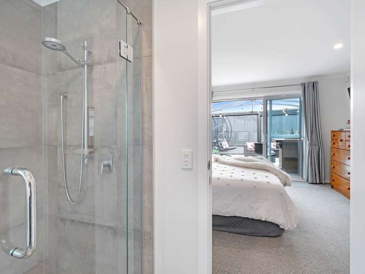 13 Mediterranean Grove Fitzherbert_18