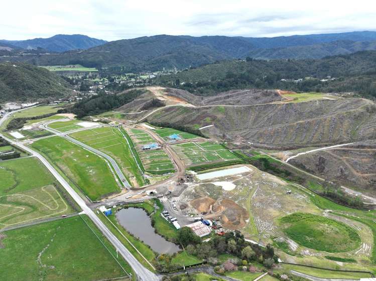 Lakelands, Maymorn Farm Maymorn_4