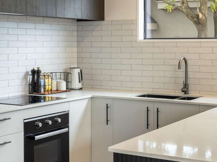 6/654 Gloucester Street 1477_5
