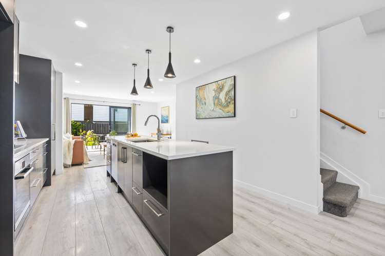 4 Lords Way Silverdale_5