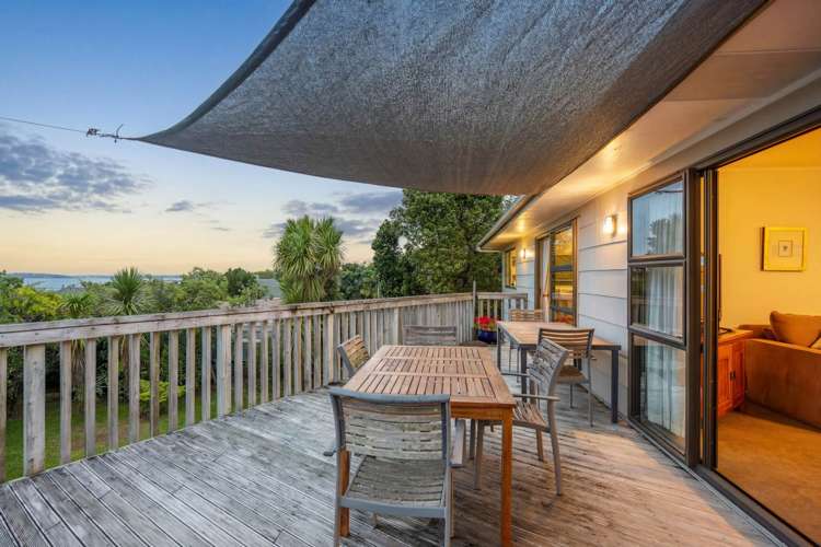 19 County Road Torbay_32