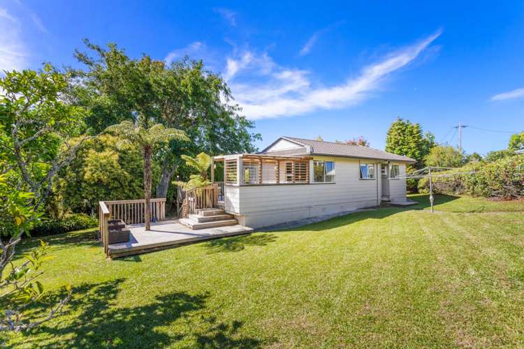 58 Taipari Road Te Atatu Peninsula_1