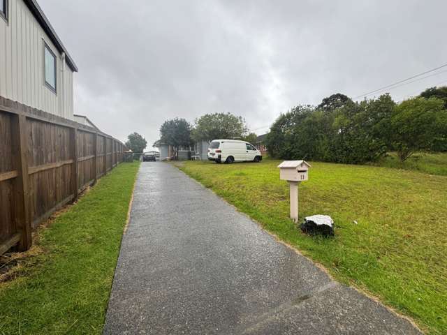 11 & 13 Toru Street Te Atatu Peninsula_3