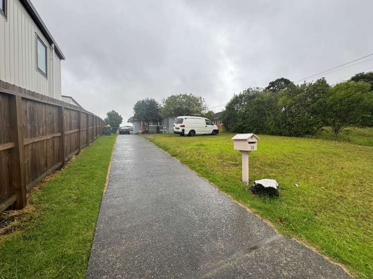 11 & 13 Toru Street Te Atatu Peninsula_3