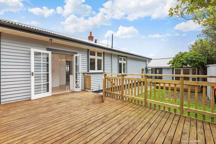 76 Ira Street Miramar_11