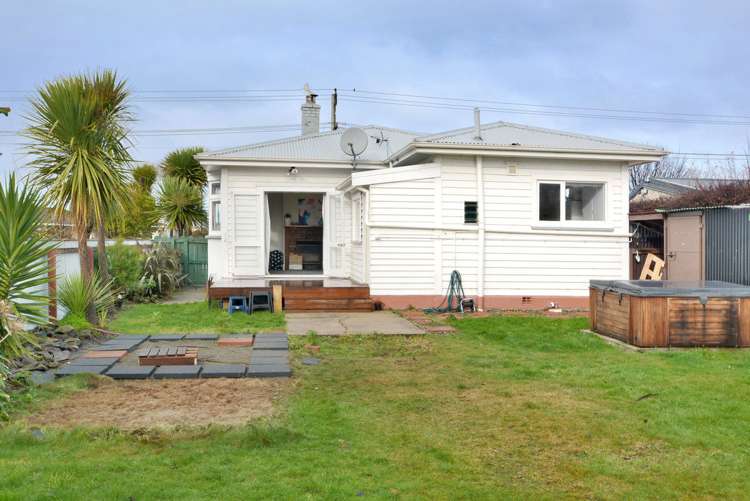172 Macandrew Road South Dunedin_15