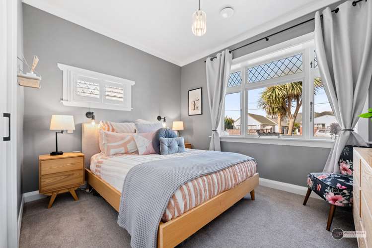 13 Plunket Avenue Petone_11