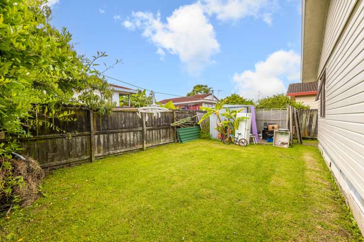 2/7 Silver Creek Road Manurewa_12