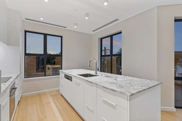 107/2 Tagalad Road Mission Bay_7