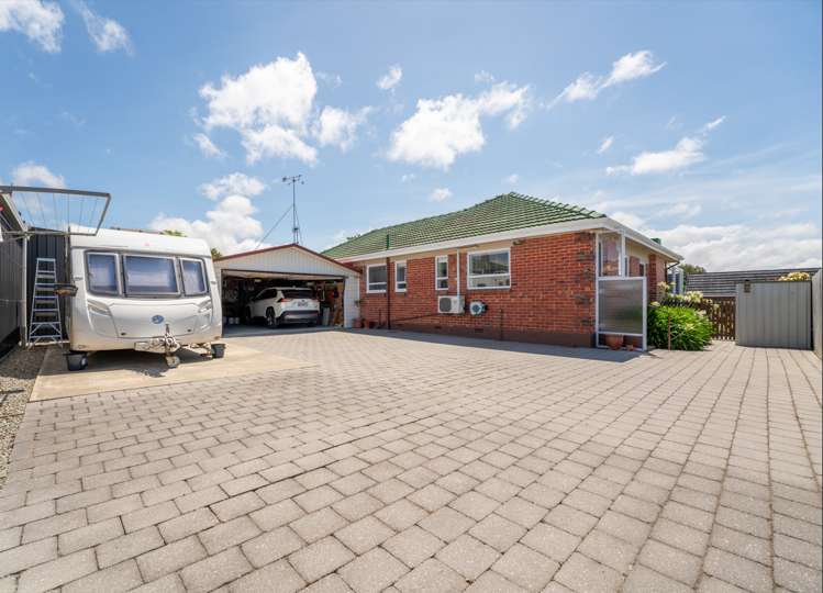 25a Maltby Avenue West End_13