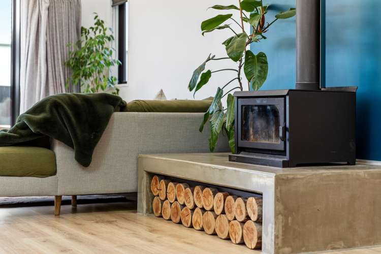 34 Spitfire Drive Burleigh_7