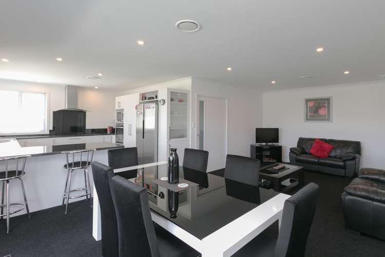 8 Quail Avenue Feilding_7