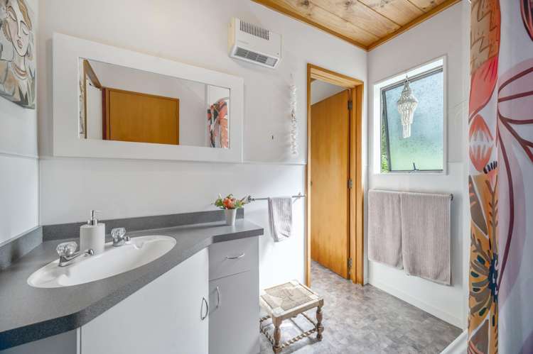 10 Wharetoroa Drive Rotoiti Forest_22