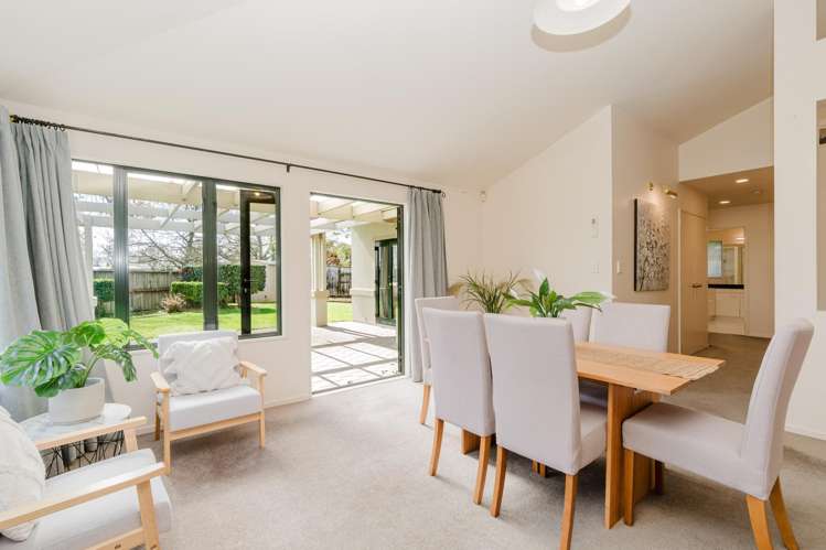 4 Gallery Grove_4