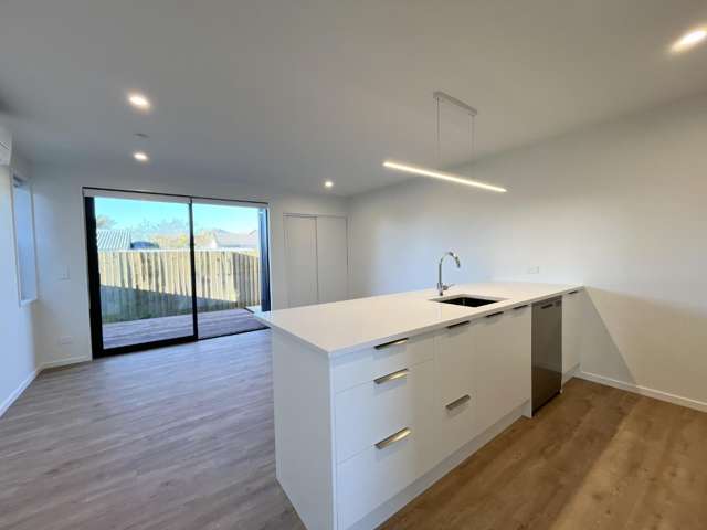 4/83 Edinburgh Street 10222_3