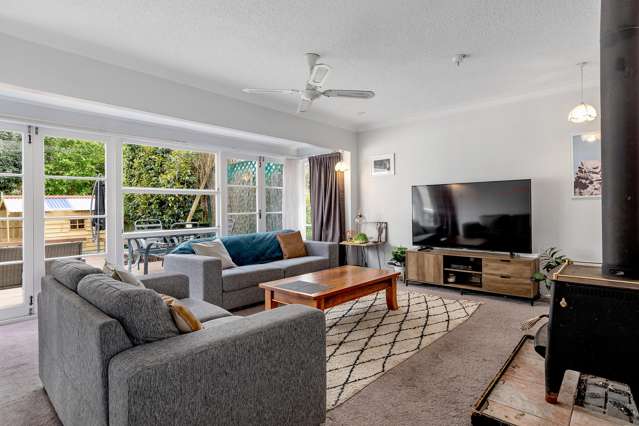 10a Linton Crescent Matua_1