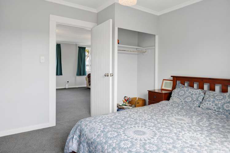 23 Layard Street Opunake_17