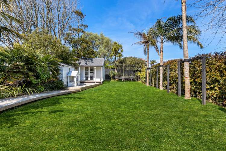 6 Wainoni Avenue Point Chevalier_25