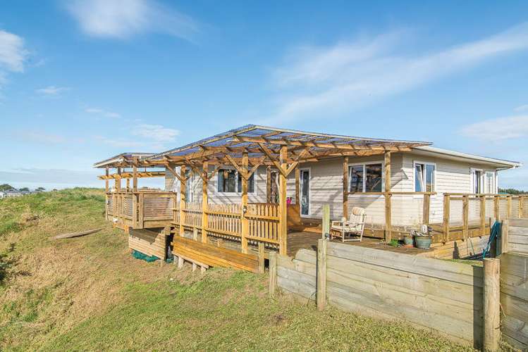 37 Sandown Road Te Horo Beach_18