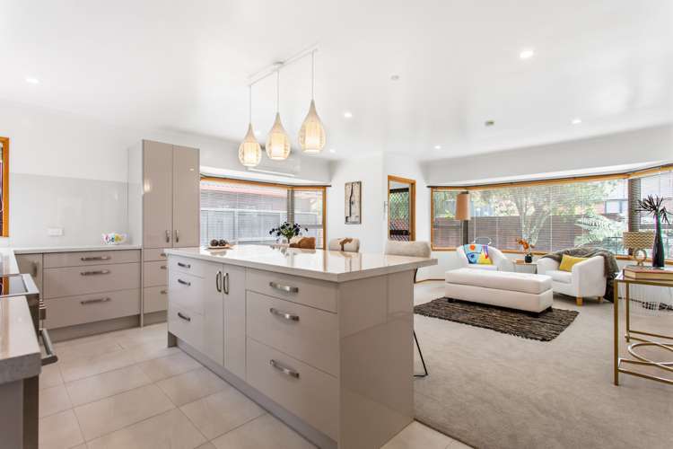 2/20 Reid Road New Lynn_7