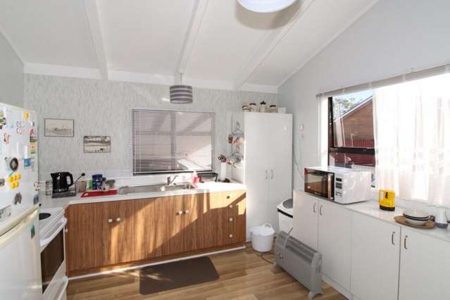 5a Clifton Avenue Carterton_2