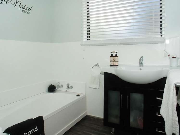 21 Doncaster Terrace Ascot Park_6