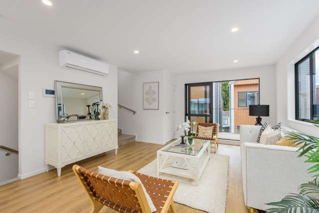 10/6 Woodhouse Place West Harbour_2