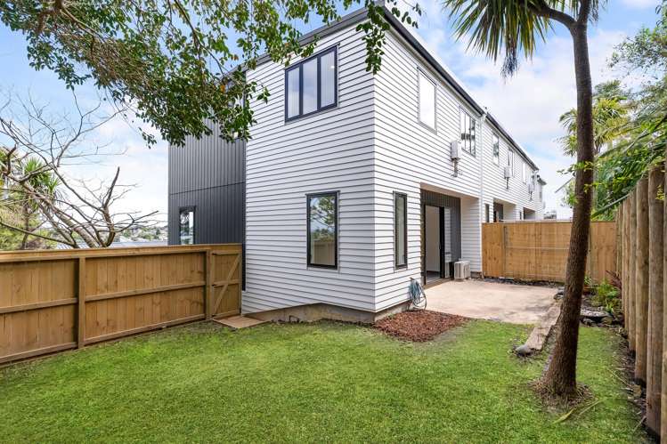 7/69 Target Road Totara Vale_5