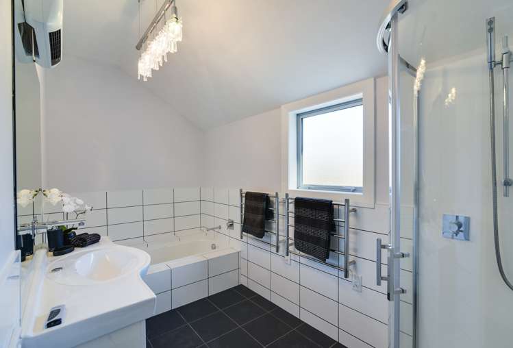 2 Nugget Knob Queenstown_14