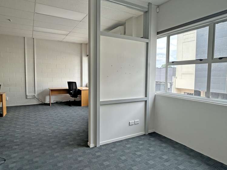 36 Bryce Street, First floor Hamilton Central_1