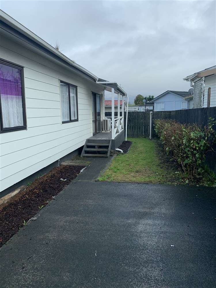 2/103 Chichester Drive_0