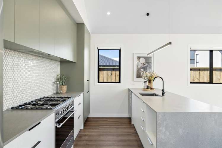 13 Friesian Close Jacks Point_4