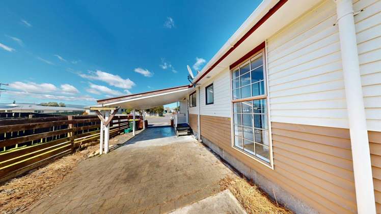 12 Douglas Street 10516_12