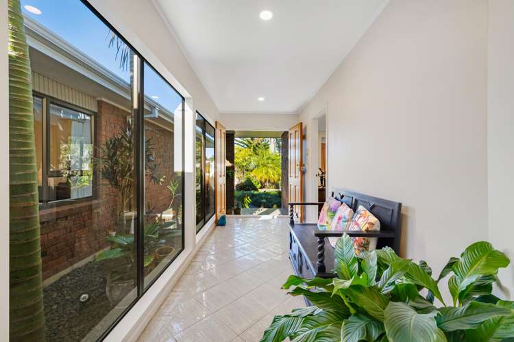 20 Butley Drive Farm Cove_4