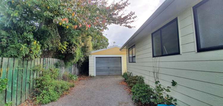 38 Lyon Street Featherston_13