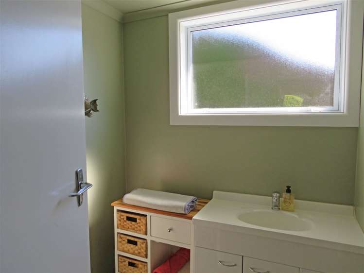 25 Caverhill Crescent Motunau_11