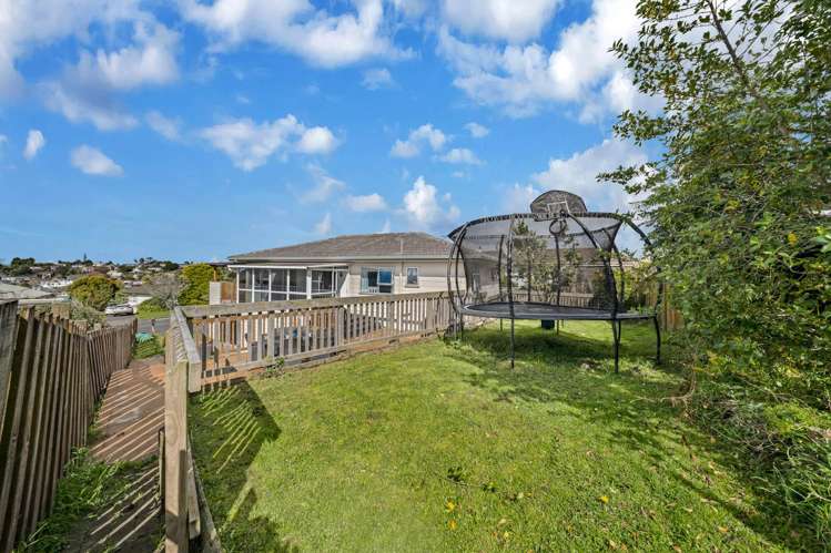 32 Athena Drive Totara Vale_21