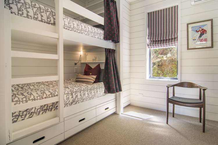 2 York Street Queenstown_14