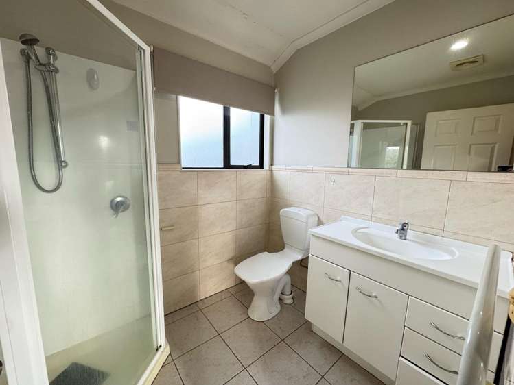 197 Henderson Valley Road 11401_12