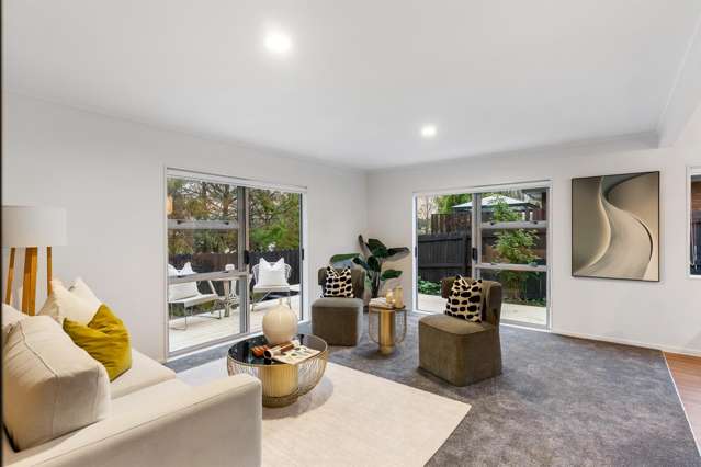 2/9 Mira Place Windsor Park_1