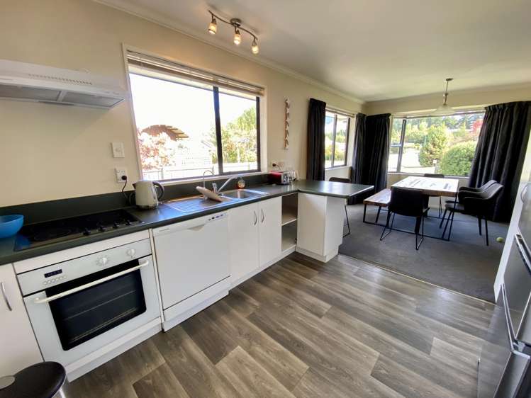 16 Ragan Lane Wanaka_1