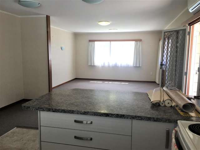 27 Abbotsford Street 3295_3