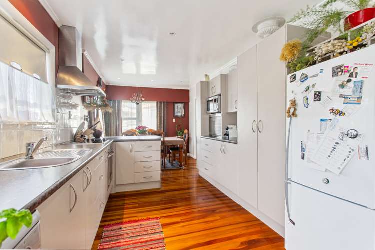 18 Quona Avenue Mount Roskill_9