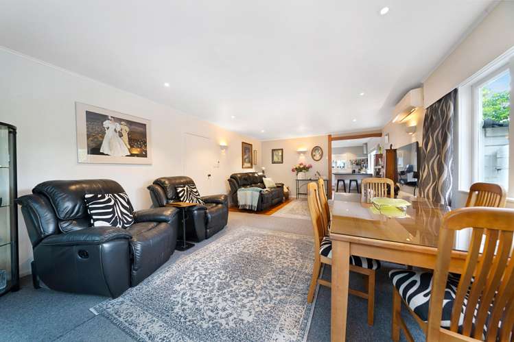 2 Riserra Drive Ranui_25