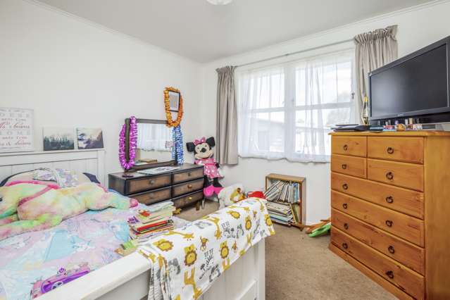 51 President Ave Papakura_3